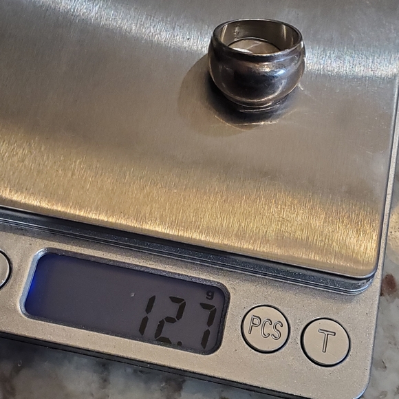 Size 6 Sterling Silver Dome Ring - Picture 7 of 7